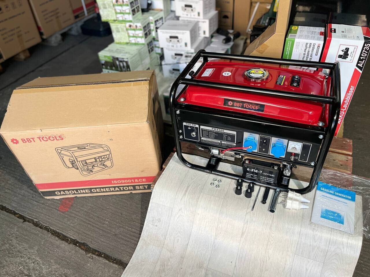 BBT Tools Notstromaggregat Stromerzeuger Generator Stromgenerator 3000 W NEU
