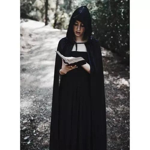 Langer Umhang mit Kapuze Schwarz 172x120 cm Halloween Kostüm Unisex