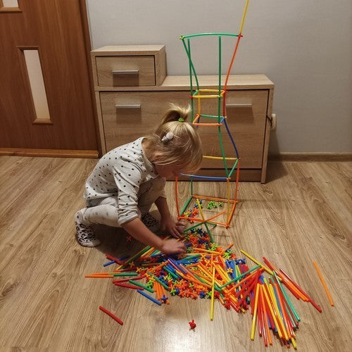 Konstruktionsspielzeug 408-tlg – Strohhalm Baukasten mit Verbindern | Kreatives Steckspiel für Kinder ab 3 Jahren