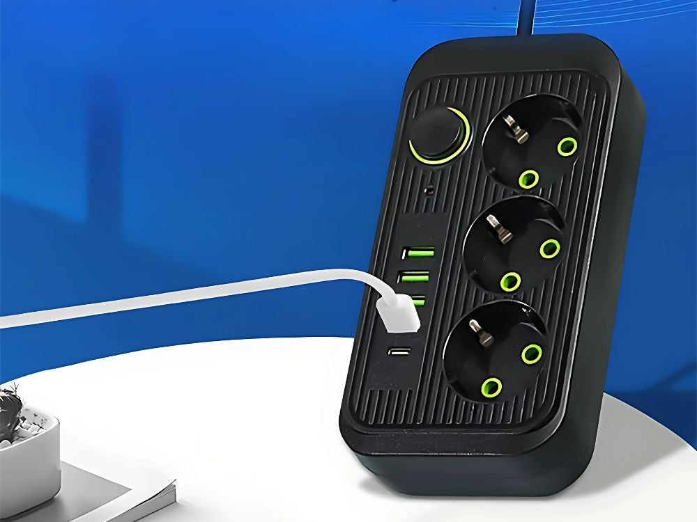 Steckdosenleiste mit 3 Steckplätzen, 4 USB & 1 USB-C – 2m Kabel