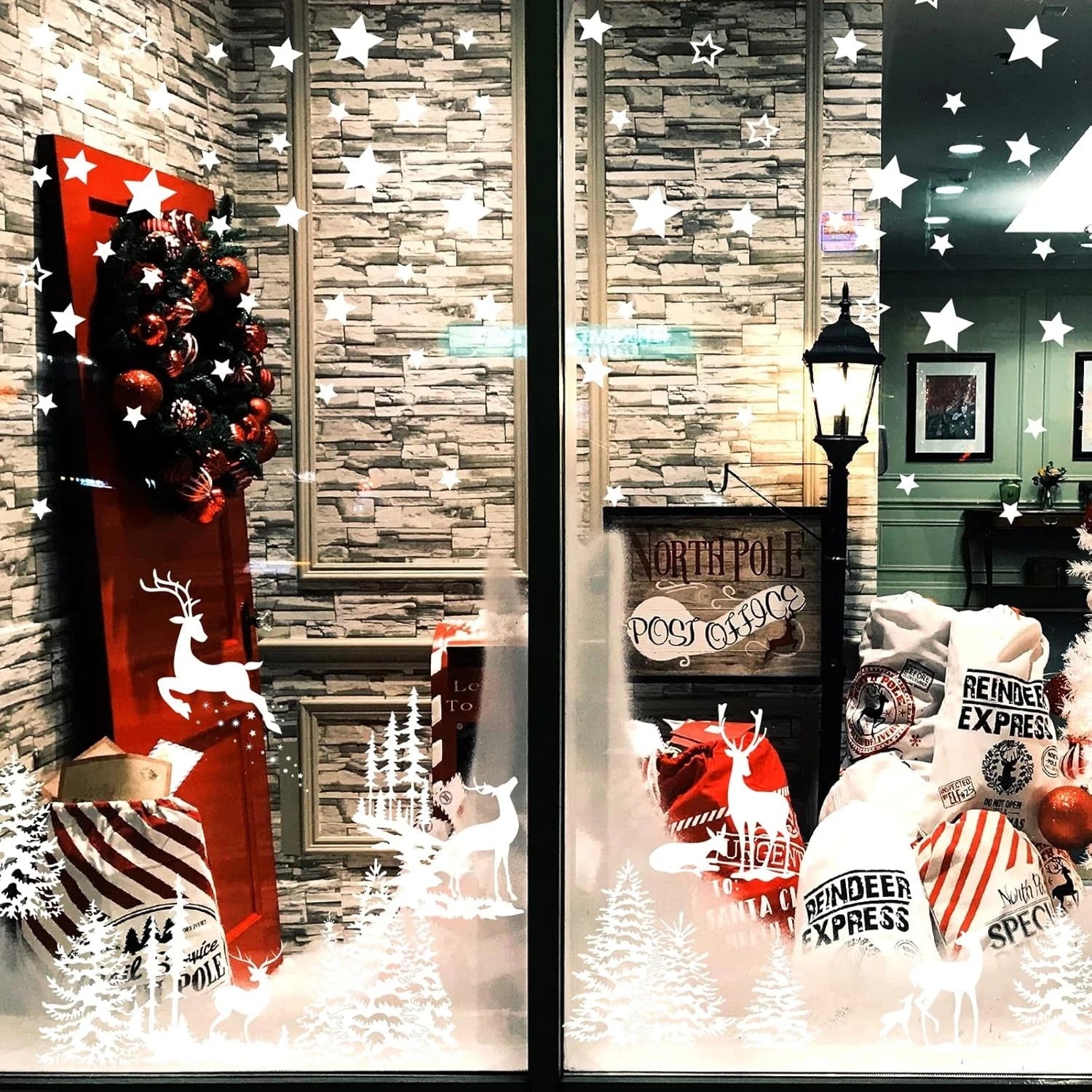 210 Stück Weihnachten Fensterbilder – Sterne, Weihnachtsbaum & Rentier, 9 Bögen, Elektrostatische Winter Fensterdeko, PVC
