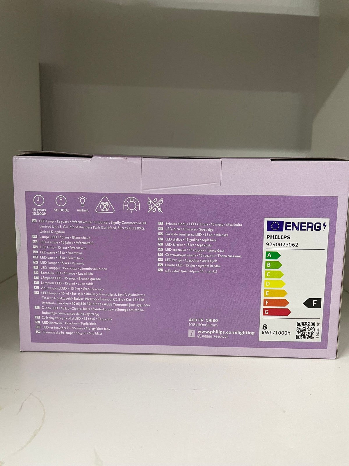 Philips LED E27 8W Warmweiß 2700K Ersatz für 60W Lampe – 6er Set