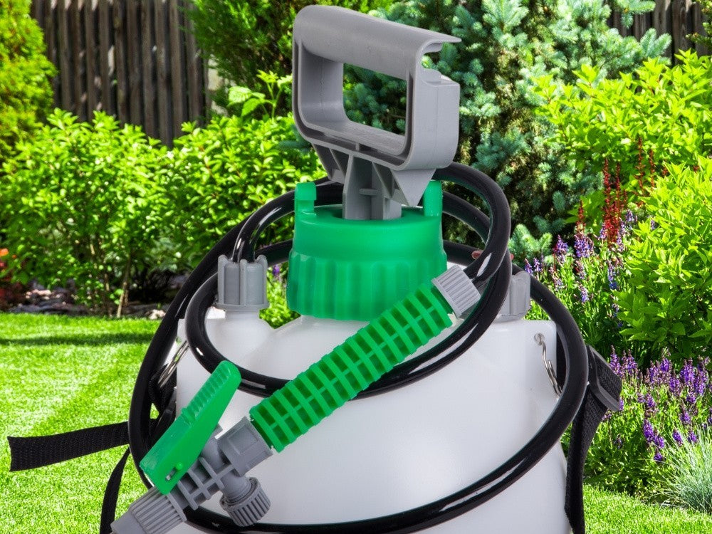 Drucksprüher 5 Liter mit Schultergurt – Gartenspritze Handsprüher mit Lanze und verstellbarer Düse für Garten, Pflanzenpflege und Reinigung
