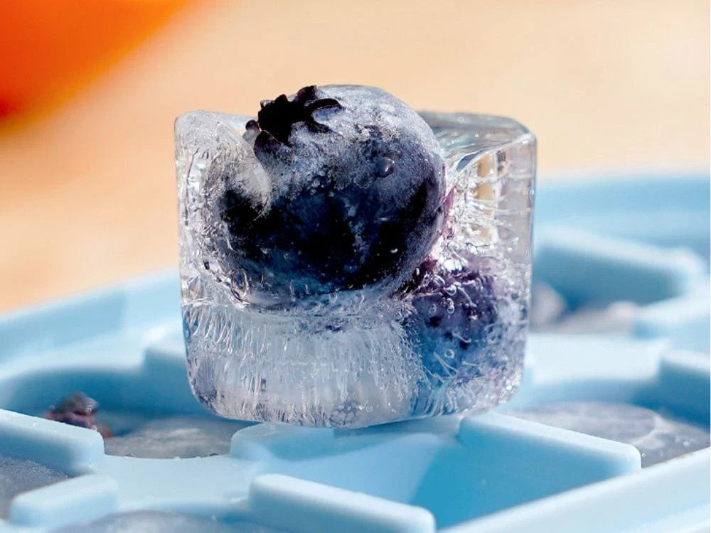 Eiswürfelform Silikon mit Deckel Eiswürfelbehälter 12 Würfel 700ml