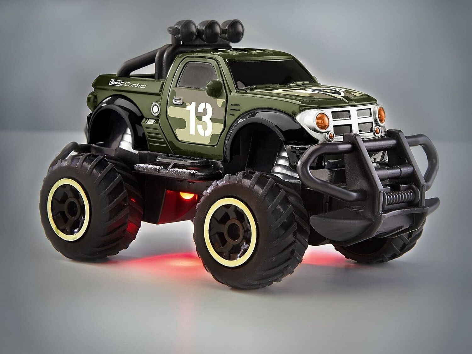 Revell Control Dodge RAM Ferngesteuertes Auto