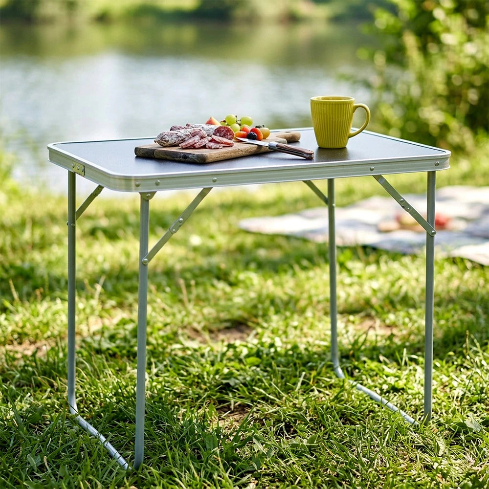 Campingtisch Klappbar 70x50 cm in Holzoptik – Faltbarer Gartentisch für Camping, Balkon, Garten, Picknick und Outdoor