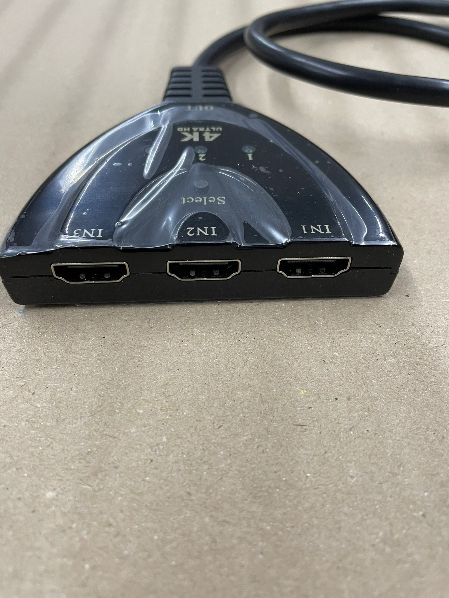 HDMI Splitter Verteiler 1 in 3 out Adapter PC TV Konsole 4K Full HD Buchse Steck