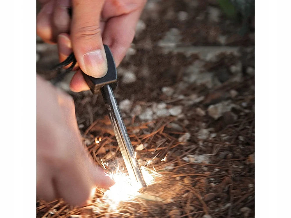 Feuerstarter mit Feuerstahl und Schaber – kompakter Zündstein für Camping, Trekking und Outdoor