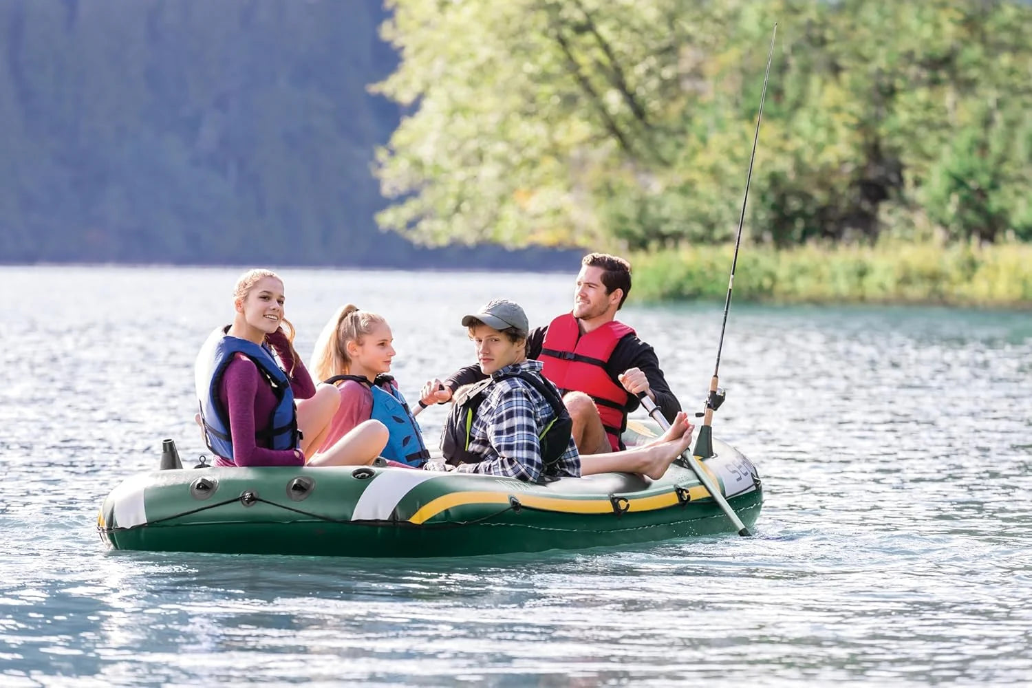 INTEX Seahawk 4 Schlauchboot Set – 4 Personen bis 480 kg mit Alu-Paddeln, Handpumpe & Angelrutenhaltern
