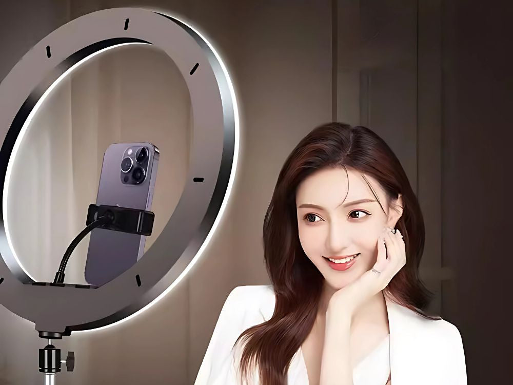 LED Ringlicht 12 Zoll (30 cm) mit Handyhalter und 100 cm Stativ – 3 Lichtfarben, dimmbar, USB