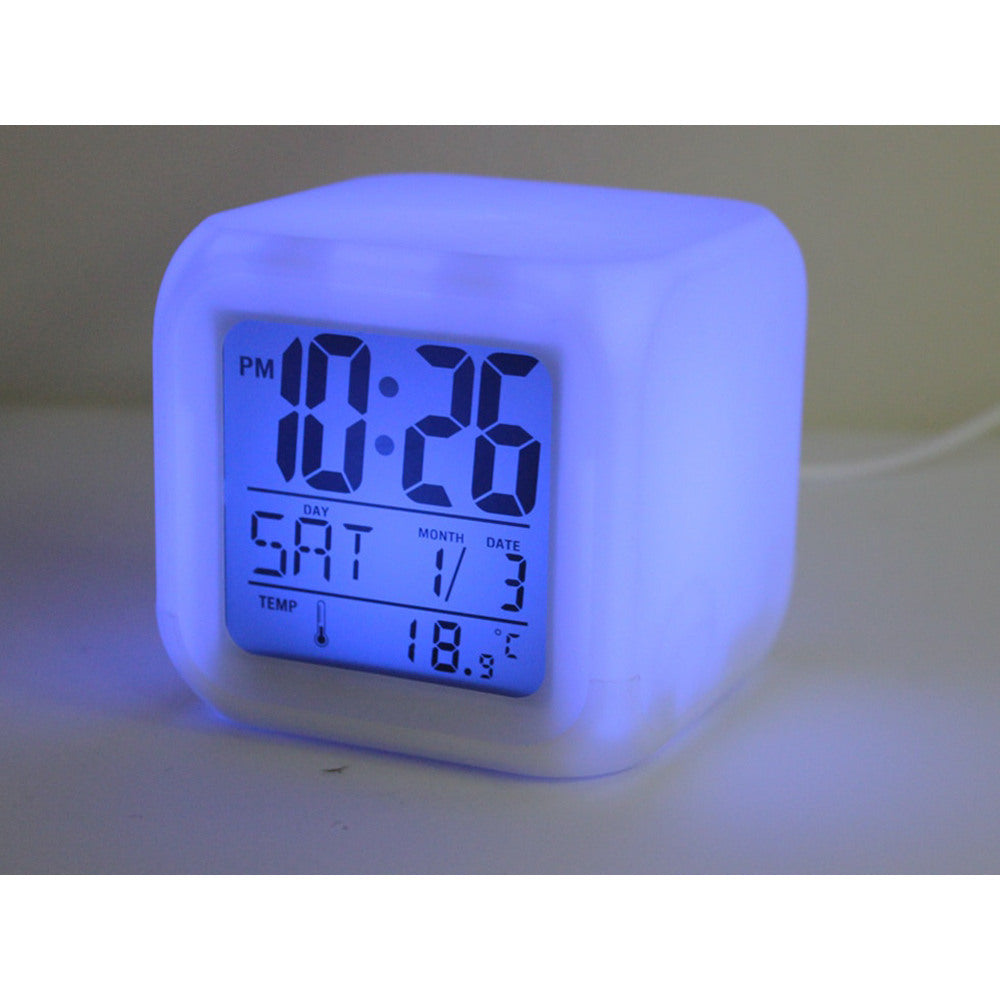 LED Wecker Digital Alarmwecker Uhr Kalender Beleuchtet Schlummerfunktion Alarm