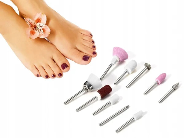 Maniküre Pediküre Set 14-teilig – elektrischer Nagelfräser, Fußfeilen & Schleifaufsätze für die kosmetische Nagelpflege