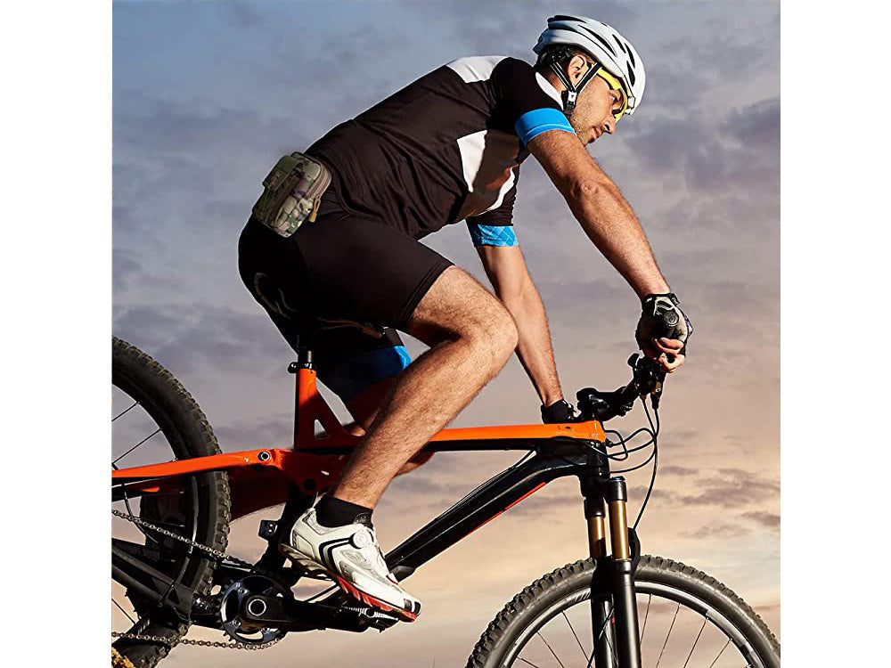 Taktische Molle Outdoor Gürteltasche für iPhone & Smartphone – Militär Hüfttasche mit Karabiner, Reißverschluss & Stifthalter (Digital Camo)