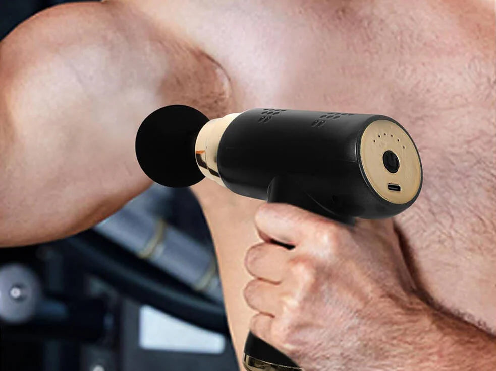 Mini Massagepistole mit 6 Intensitätsstufen – 3600 U/min, 4 Massageaufsätze, USB-C Akku & Batteriestandsanzeige