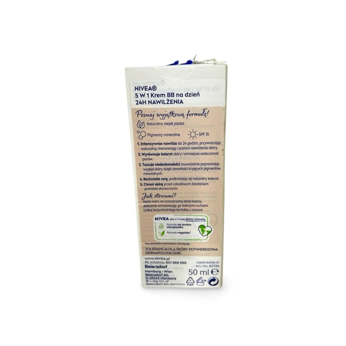 NIVEA 5 IN 1 Tagespflege BB 24h Feuchtigkeit LSF 15, getönte Tagescreme