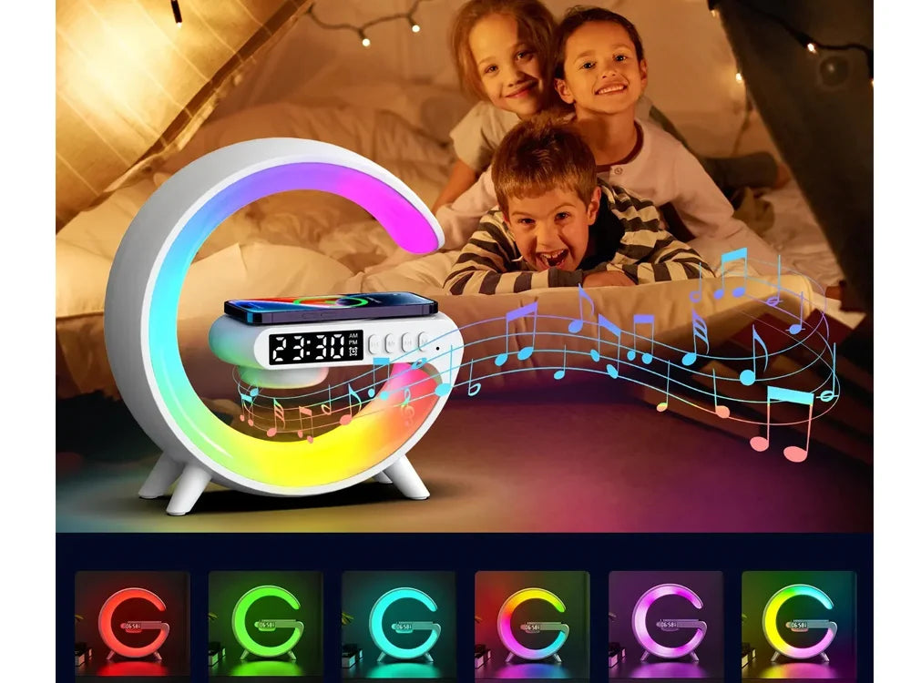 RGB LED Gaming Lampe mit Wecker, Lautsprecher, induktiver Ladefläche und Radio – USB