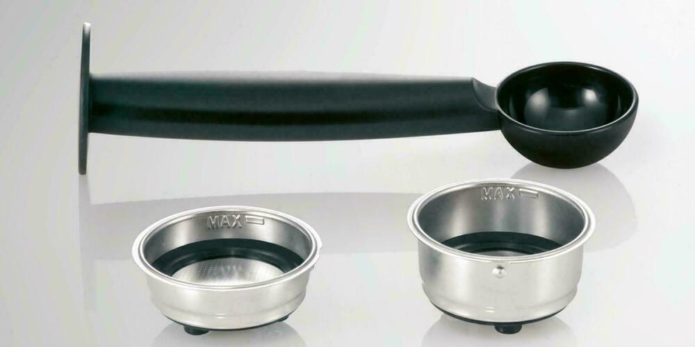 SILVERCREST® Espressomaschine SEM 1100 C3 schwarz Siebträger Expresso *B-Ware