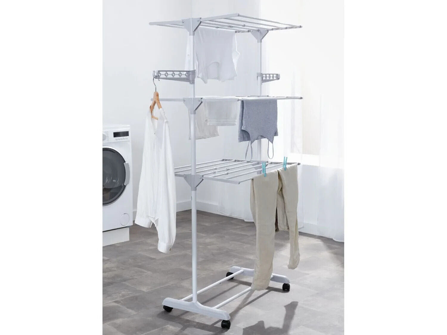 Mobile tower dryer clothes rack foldable clothes rack level laundry tower 