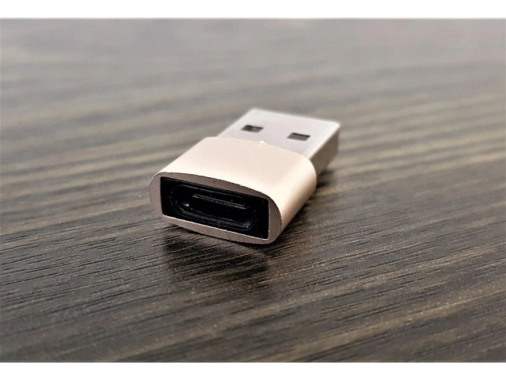 USB-A auf USB-C Adapter – kompakter Lade- und Datenadapter mit USB-C Buchse für Smartphone, Tablet & Laptop